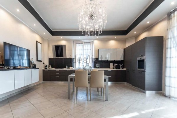 appartamento in vendita a Torino in zona Borgata Vittoria