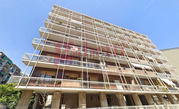 appartamento in vendita a Torino in zona Lingotto