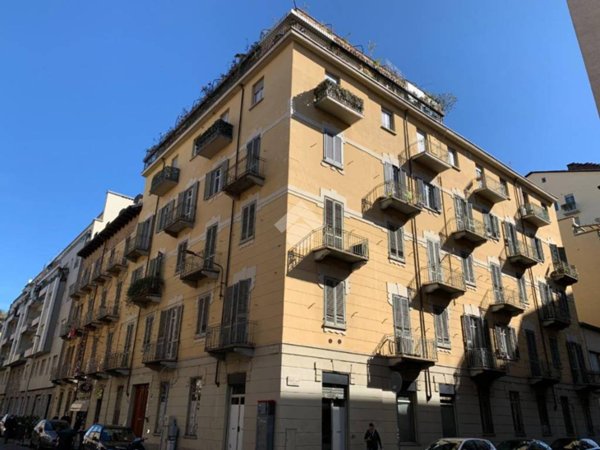 appartamento in vendita a Torino