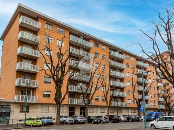 appartamento in vendita a Torino in zona Madonna di Campagna