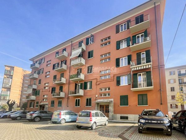 appartamento in vendita a Torino in zona Borgata Vittoria