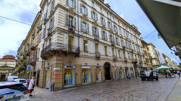 appartamento in vendita a Torino in zona Centro Storico