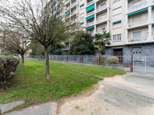 appartamento in vendita a Torino in zona Regio Parco