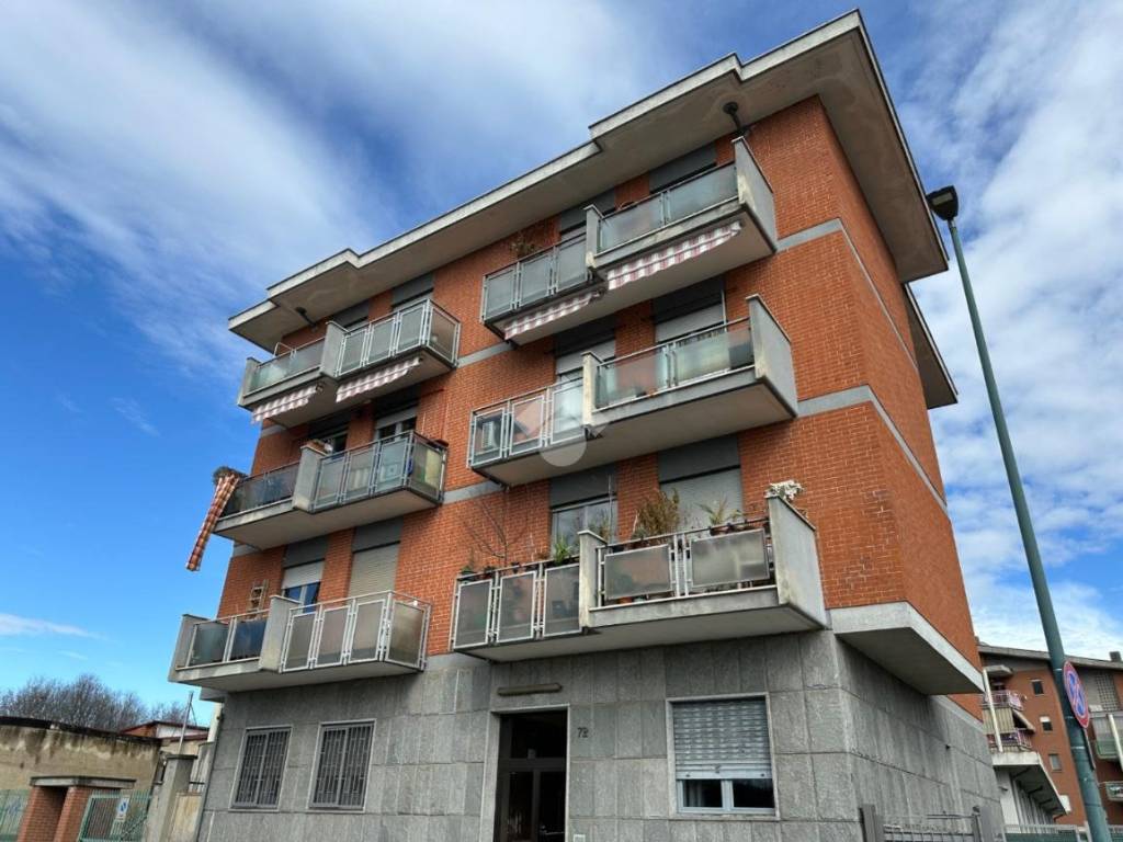 appartamento in vendita a Torino in zona Lucento
