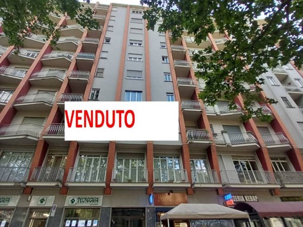 appartamento in vendita a Torino in zona Millefonti