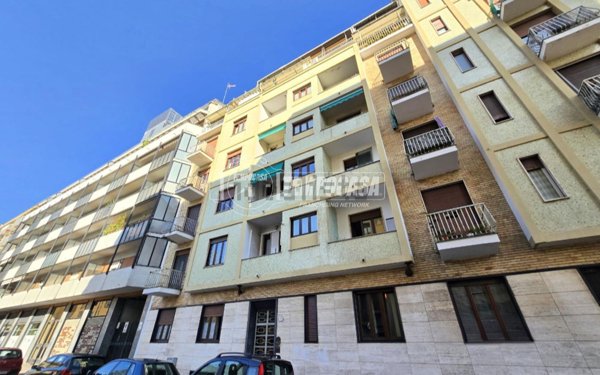 appartamento in vendita a Torino in zona Millefonti