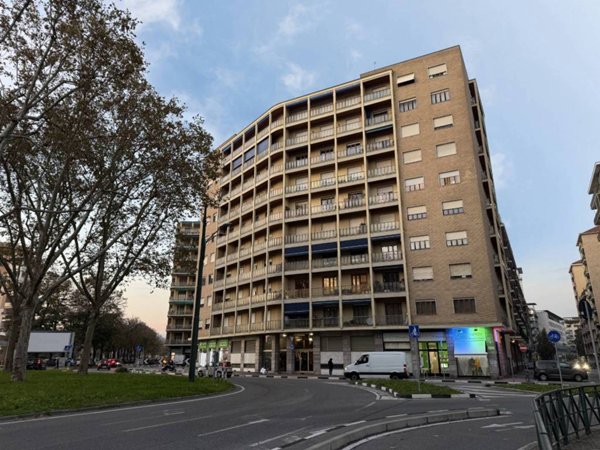 appartamento in vendita a Torino in zona Santa Rita