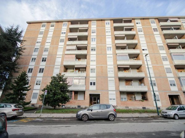 appartamento in vendita a Torino in zona Mirafiori Sud
