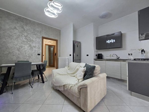 appartamento in vendita a Torino in zona Santa Rita