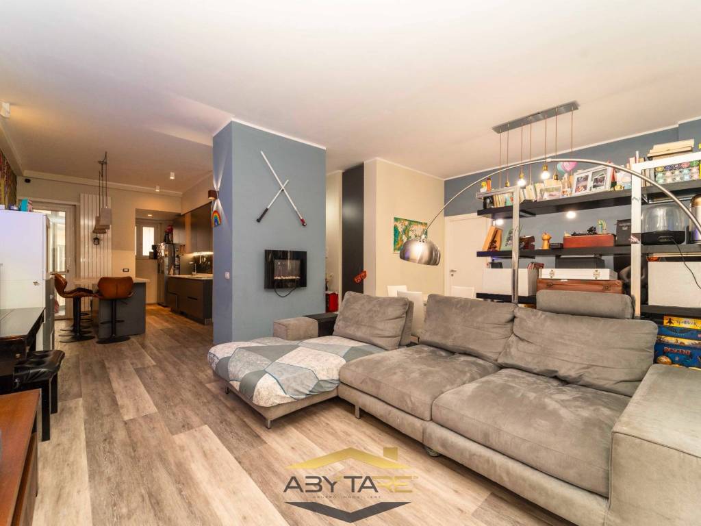 appartamento in vendita a Torino in zona Santa Rita