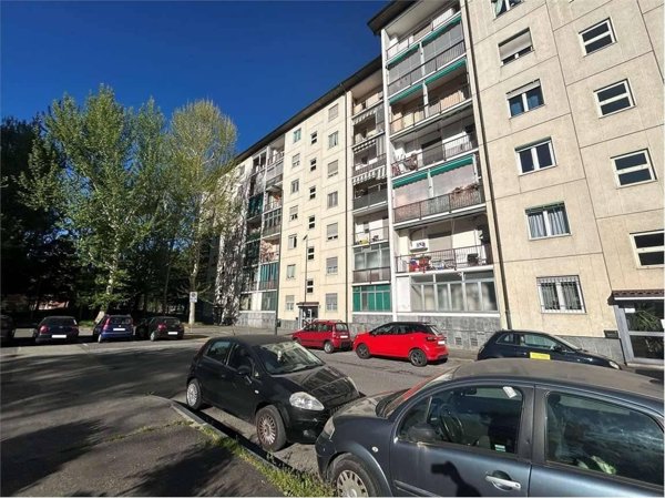 appartamento in vendita a Torino in zona Mirafiori Sud