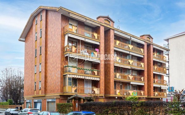 appartamento in vendita a Torino in zona Barca