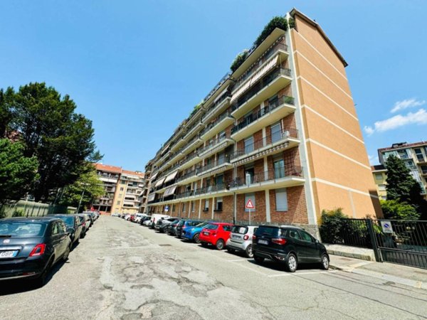 appartamento in vendita a Torino in zona Vanchiglia