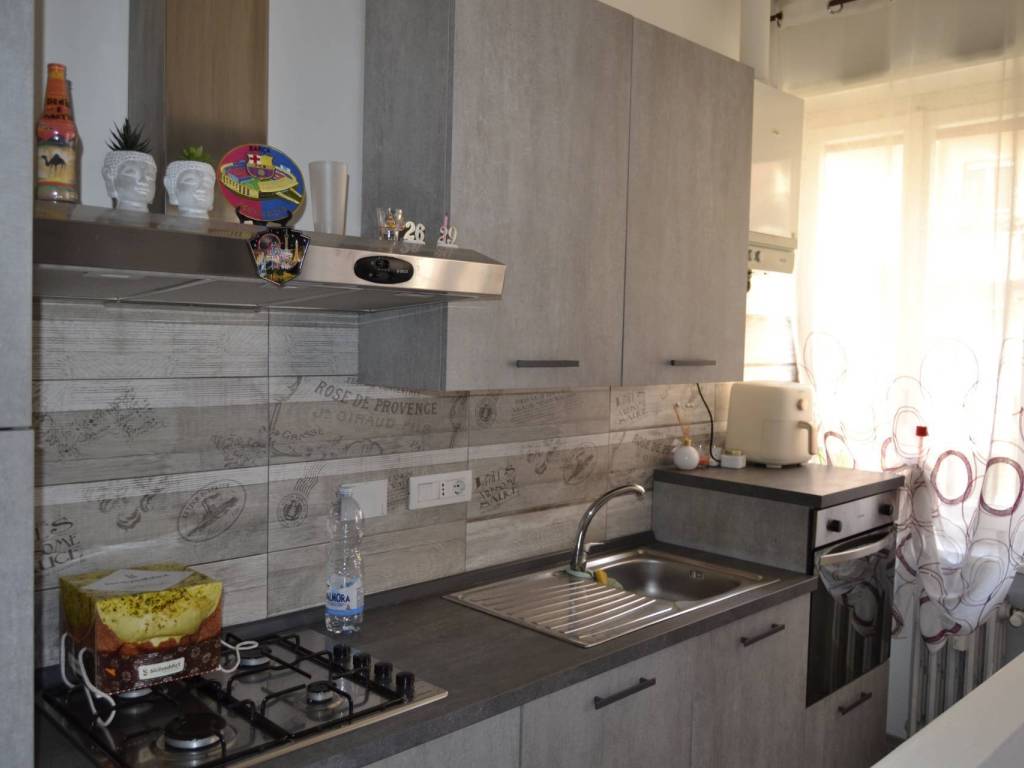 appartamento in vendita a Torino in zona Lingotto