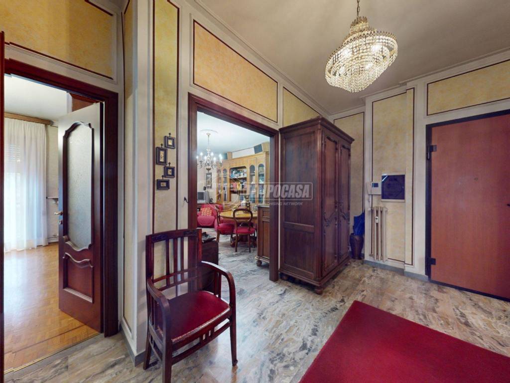 appartamento in vendita a Torino in zona Santa Rita