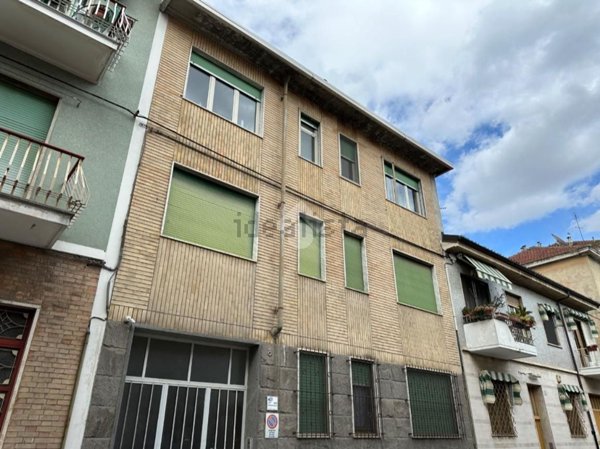 appartamento in vendita a Torino in zona Lucento