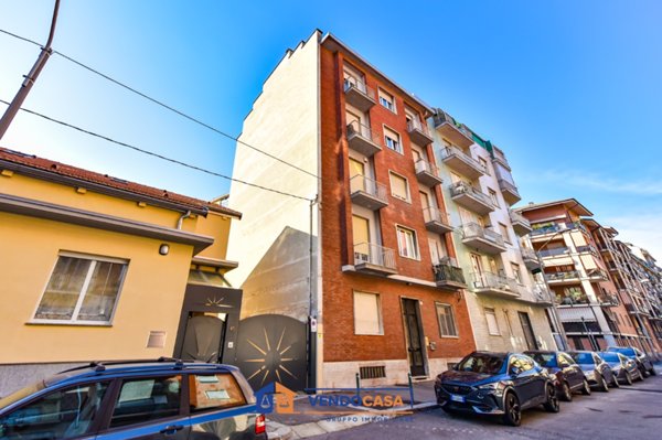 appartamento in vendita a Torino in zona Santa Rita