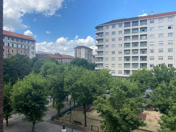 appartamento in vendita a Torino in zona Crocetta