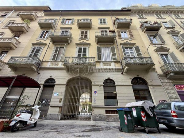 appartamento in vendita a Torino in zona San Salvario