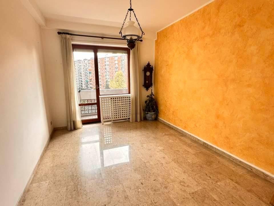 appartamento in vendita a Torino in zona Pozzo Strada