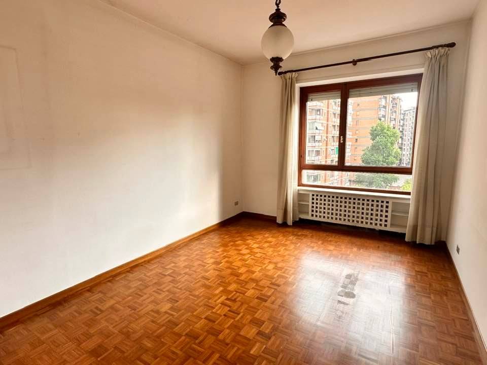 appartamento in vendita a Torino in zona Parella