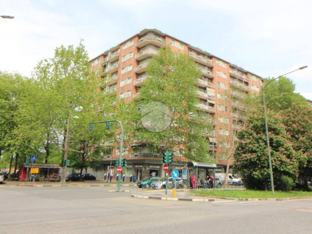 appartamento in vendita a Torino in zona Mirafiori Nord