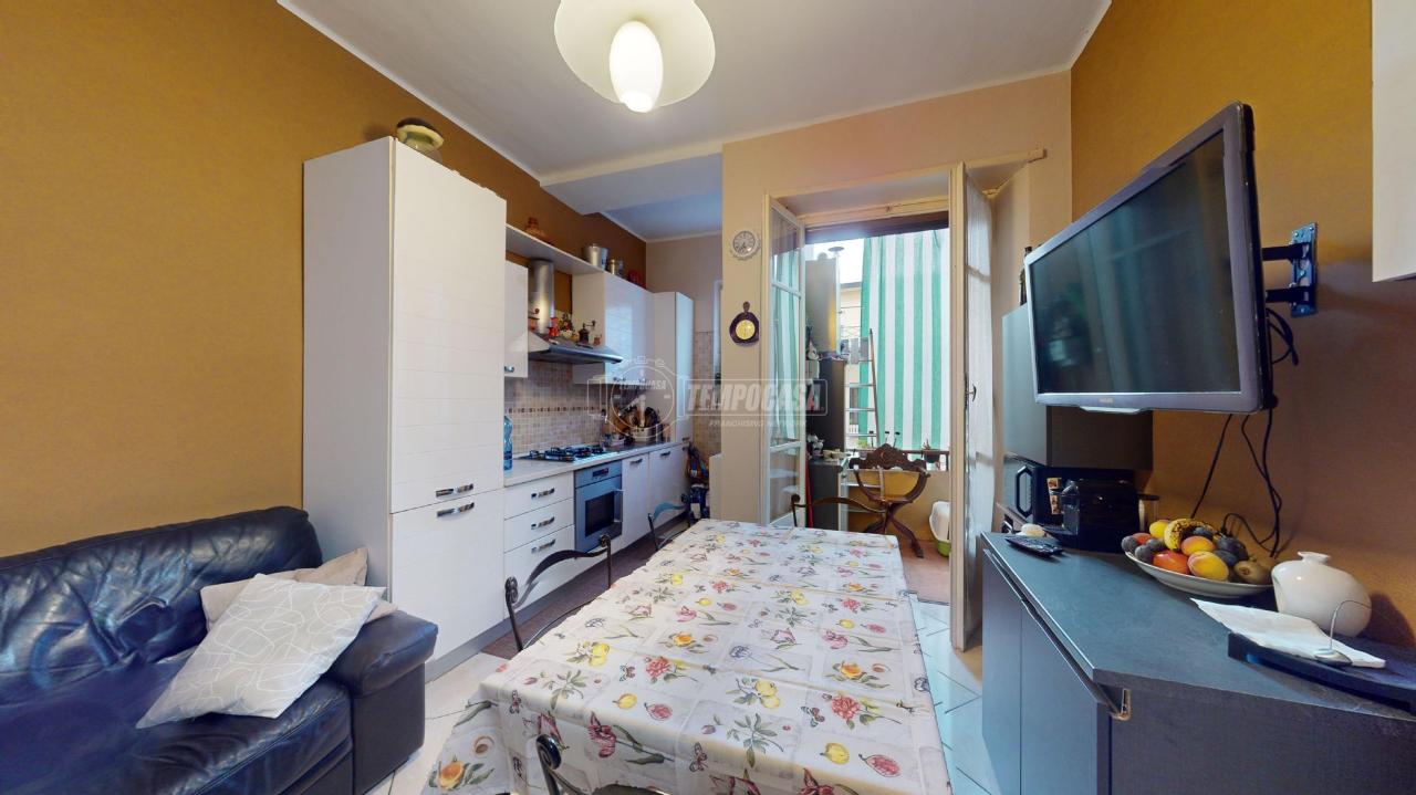 appartamento in vendita a Torino in zona Santa Rita