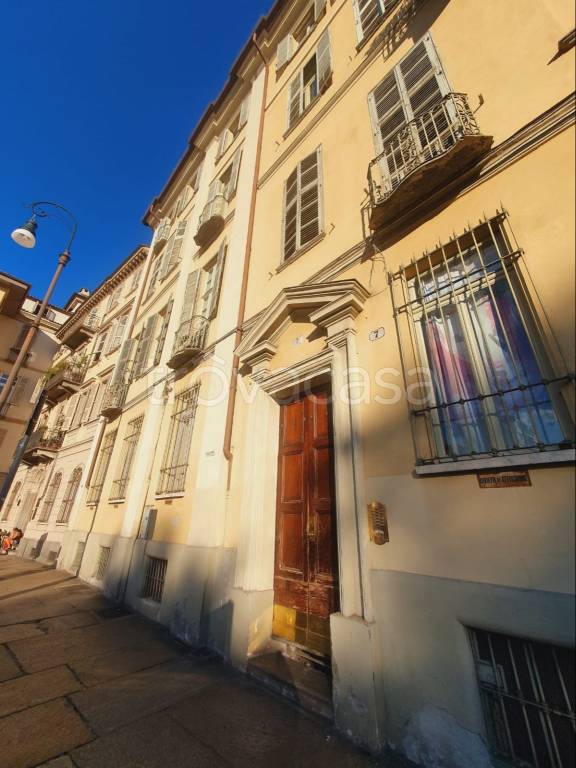 appartamento in vendita a Torino in zona Centro Storico