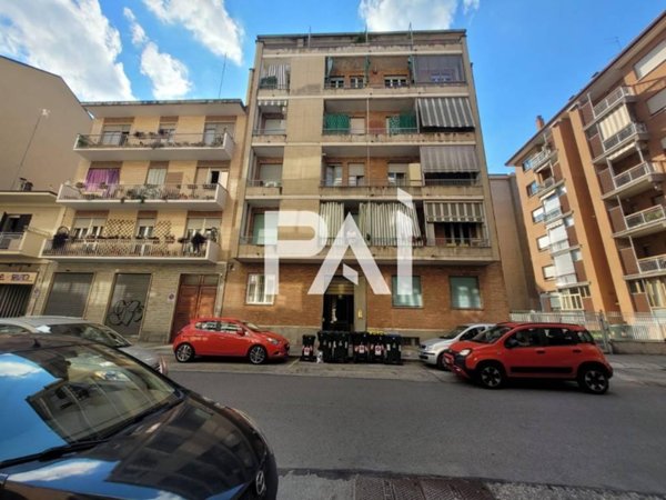 appartamento in vendita a Torino in zona Santa Rita