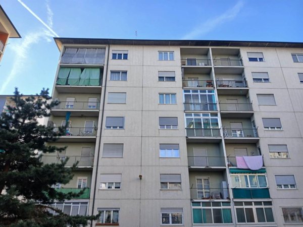 appartamento in vendita a Torino in zona Mirafiori Sud
