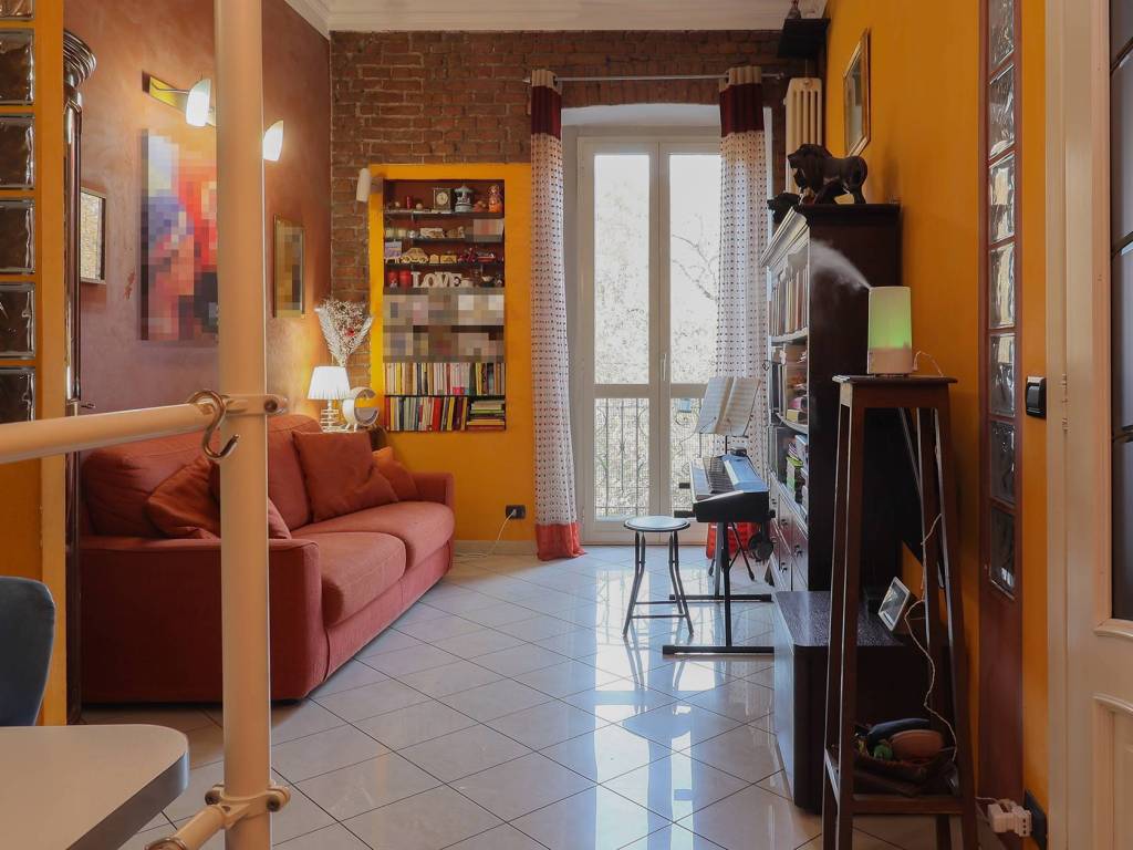 appartamento in vendita a Torino in zona Rosa