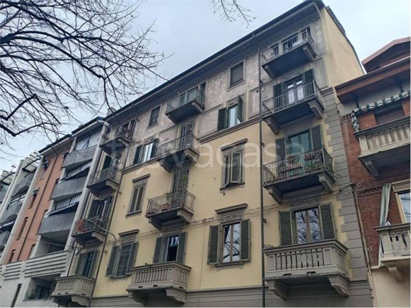 appartamento in vendita a Torino in zona Aurora