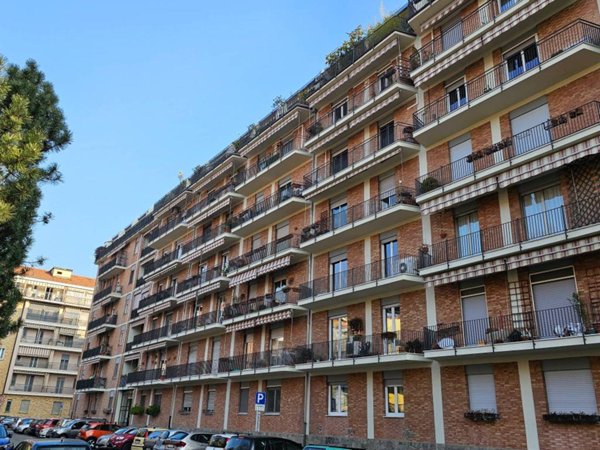 appartamento in vendita a Torino in zona Vanchiglia