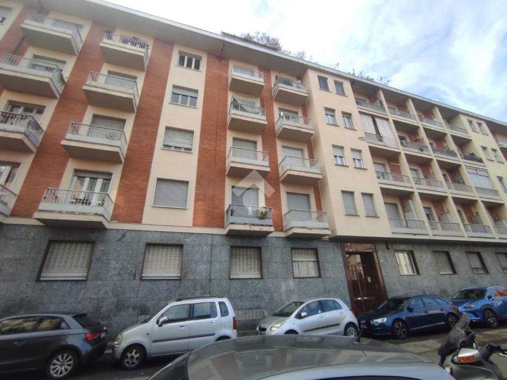 appartamento in vendita a Torino in zona Aurora