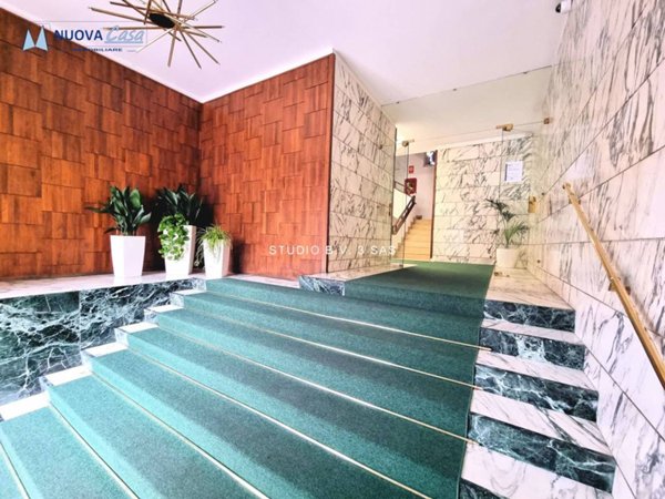 negozio in vendita a Torino in zona Campidoglio
