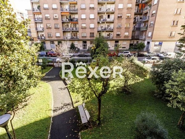 appartamento in vendita a Torino in zona Lingotto