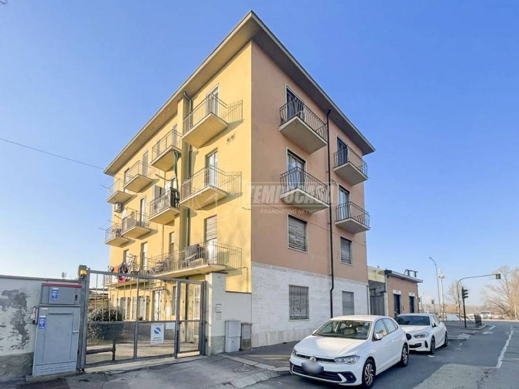 appartamento in vendita a Torino in zona Borgata Vittoria