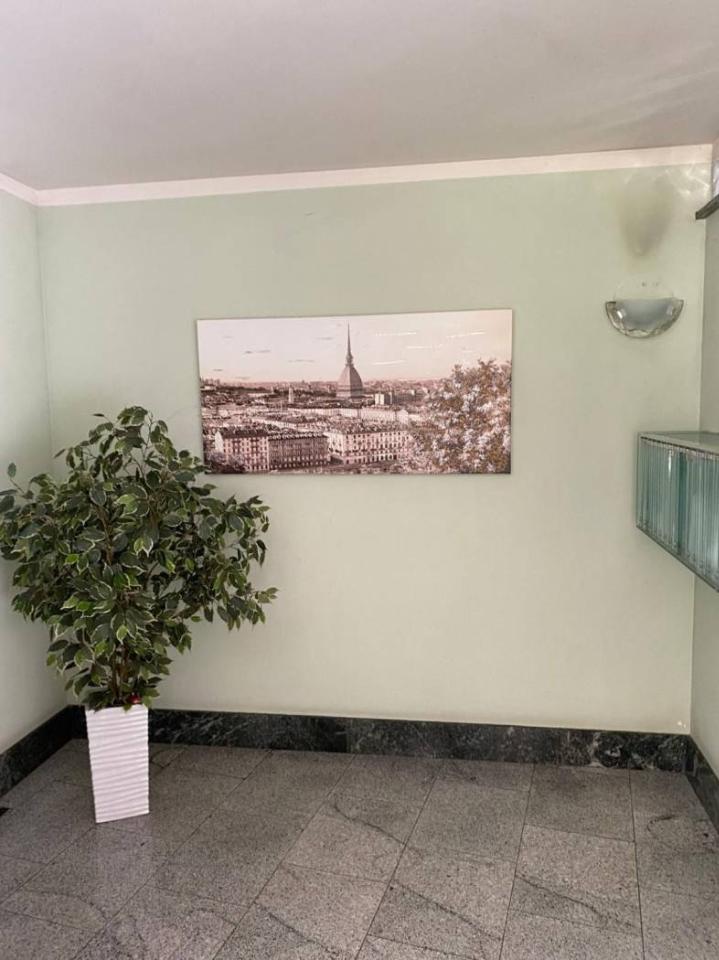 appartamento in vendita a Torino in zona Campidoglio