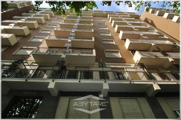 appartamento in vendita a Torino in zona Lingotto