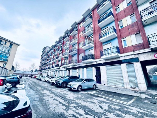 appartamento in vendita a Torino in zona Mirafiori Nord