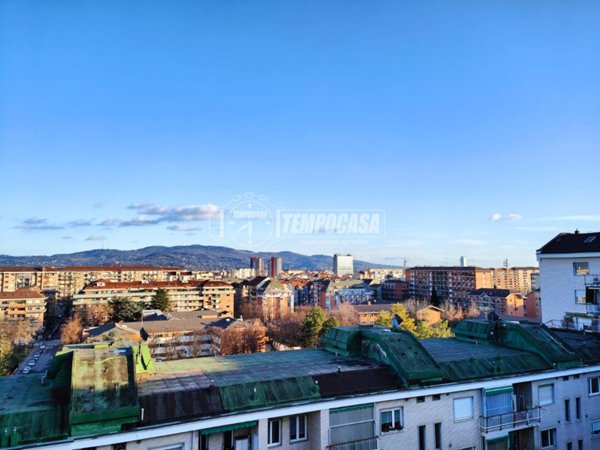 appartamento in vendita a Torino in zona Pozzo Strada