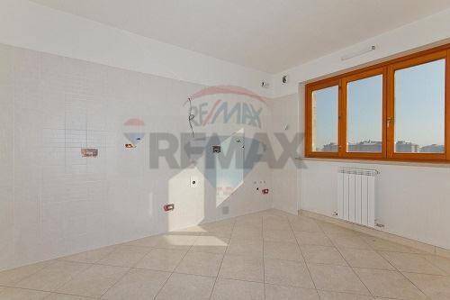 appartamento in vendita a Torino in zona Borgata Vittoria