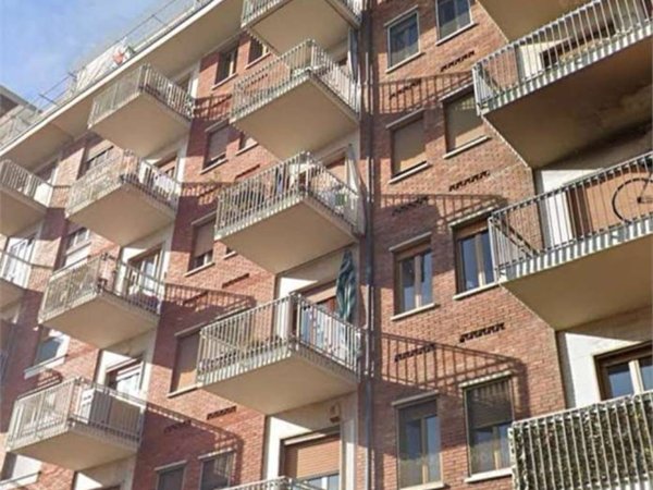 appartamento in vendita a Torino in zona Regio Parco