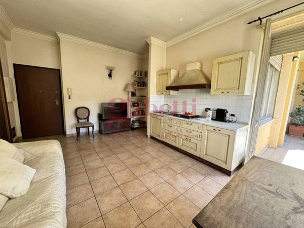 appartamento in vendita a Torino in zona Santa Rita