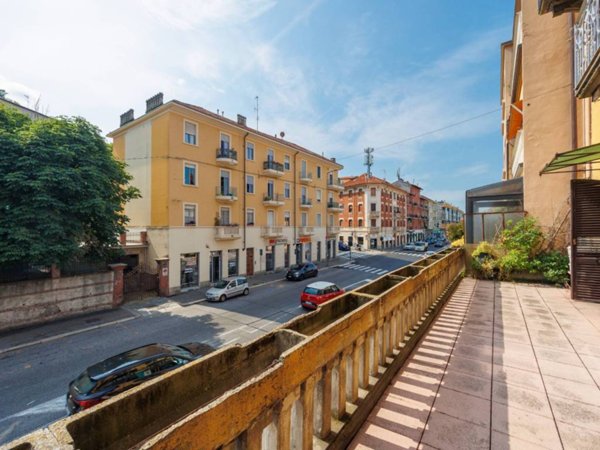 appartamento in vendita a Torino in zona Borgo Po