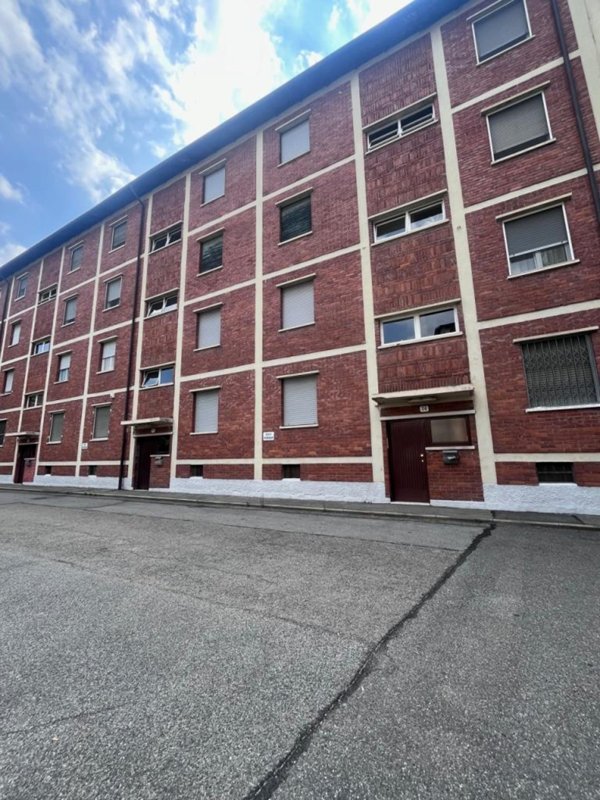 appartamento in vendita a Torino in zona Lucento
