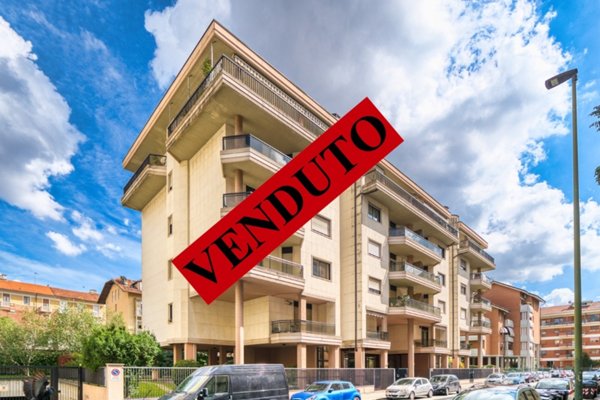 appartamento in vendita a Torino in zona Parella
