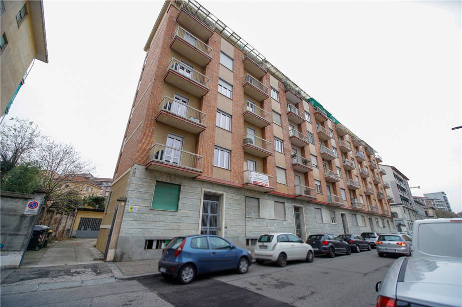 appartamento in vendita a Torino in zona Pozzo Strada