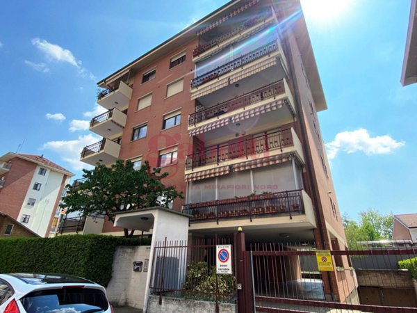 appartamento in vendita a Torino in zona Mirafiori Nord