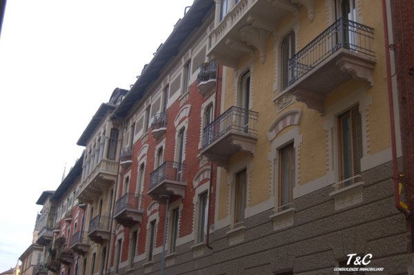 appartamento in vendita a Torino in zona San Salvario